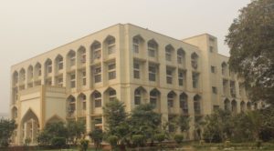 Top Fifteen Law Colleges In India